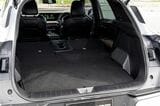 三菱の新型SUV「エクスフォースHEV」（筆者撮影）