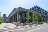 やなせたかしが働いた高知新聞社がある高知市の官庁街（県庁、市役所、高知新聞社）