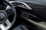 三菱の新型SUV「エクスフォースHEV」（筆者撮影）