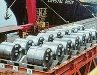 新日鉄・住金の憂鬱、合併直前に大赤字、中韓の増産攻勢で厳しい前途