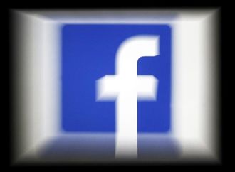 フェイスブック､自殺防止に人工知能を活用