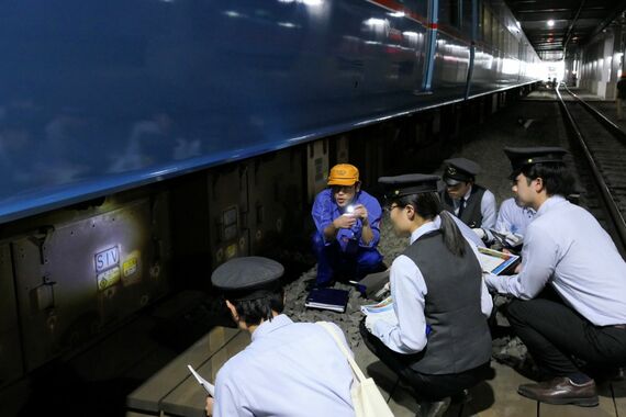 ロマンスカー運転士 訓練 床下機器