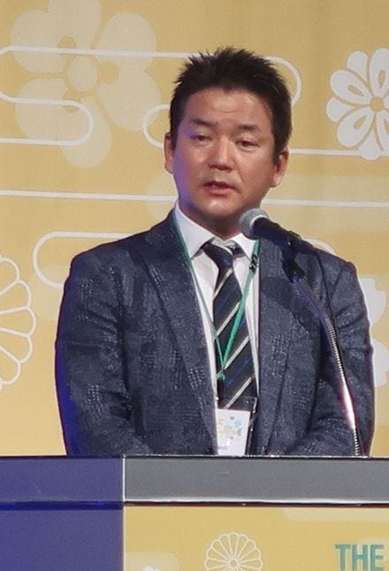 「3年後に売上高1000億円を目指す」と語ったU-NEXT堤天心社長（写真：アジアドラマカンファレンス）