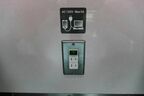 車端部の電源コンセント