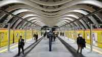 銀座線渋谷駅､｢乗り換え大混雑｣どう解消する? 新設の歩行者デッキは緩和につながるか