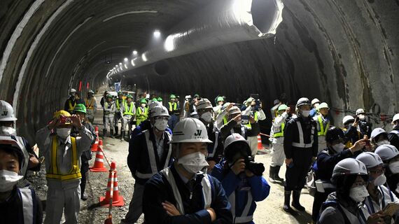 北海道新幹線 トンネル貫通