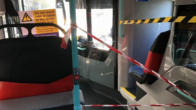 乗客から感染？コロナで英バス運転手15人死亡