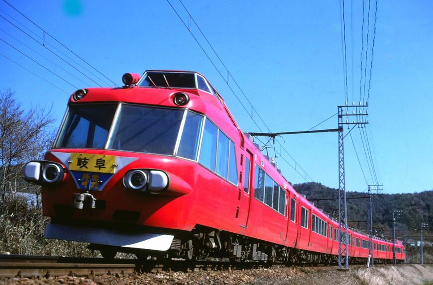 名鉄を代表する車両だった「パノラマカー」7000系（撮影：南正時）