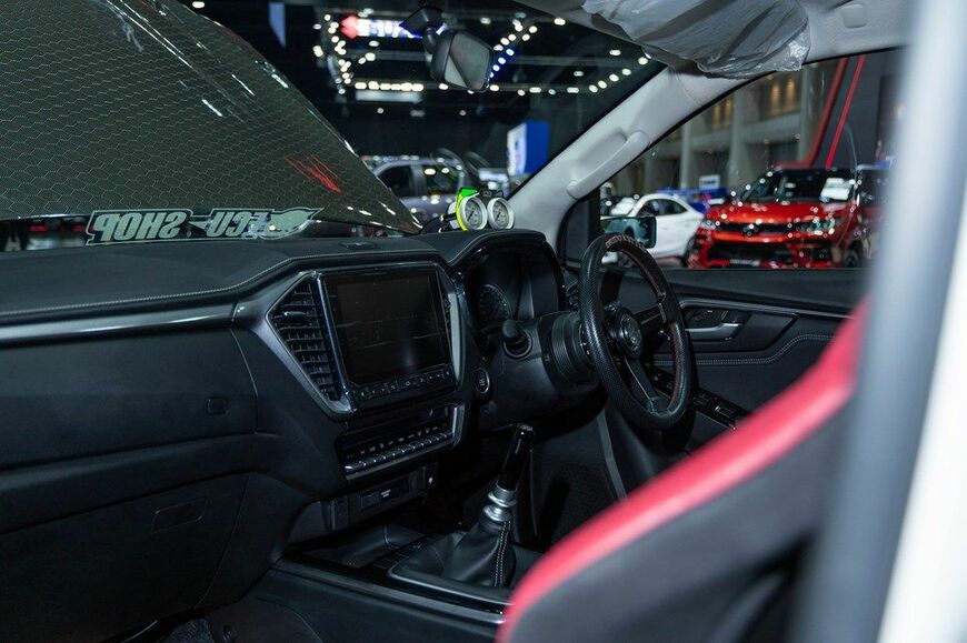 バンコク・インターナショナル・オートサロン2022の会場内（筆者撮影）