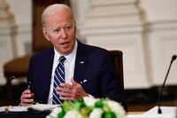 バイデン米大統領が学生ローンの減免を検討 大統領令で最低1万ドル､インフレ悪化の懸念も