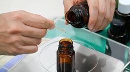 AIに香りを作らせてみたら｢100点中60点｣だった—実は花粉症の"入浴剤の調香師"が語る､残り40点を生み出す人間の感性