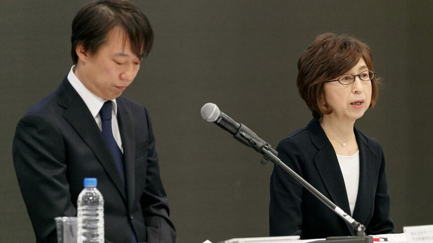 謝罪会見を行うDeNAの経営首脳（写真：Rodrigo Reyes Marin/アフロ）