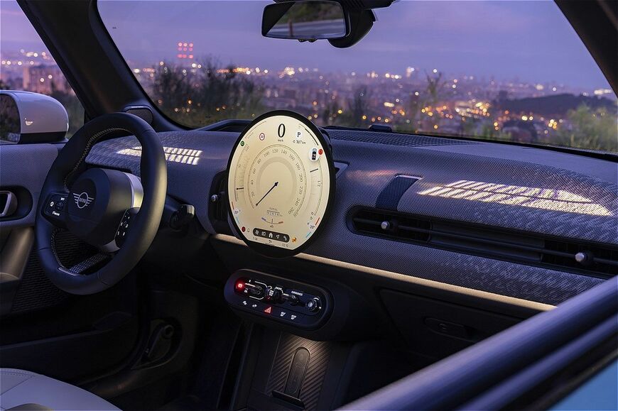 MINI（ミニ）の新型「ミニ・クーパー・コンバーチブルS」（写真：MINI）