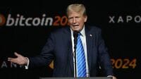 ビットコイン戦略備蓄構想を握るトランプと側近