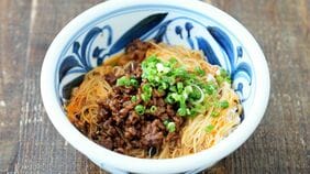 タレは絶対に｢混ぜすぎない｣が大正解！ "いつものそうめん"が｢本場四川の汁なし担々麺｣に大化けする最強の秘訣
