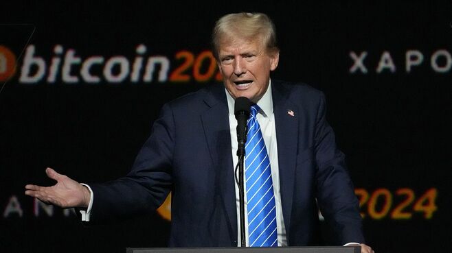 ビットコイン戦略備蓄構想を握るトランプと側近