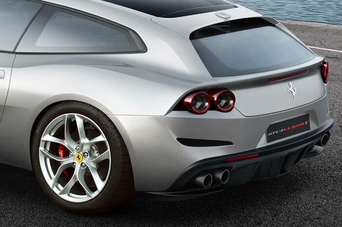 フェラーリ GTC4 ルッソT｜Ferrari GTC4Lusso T