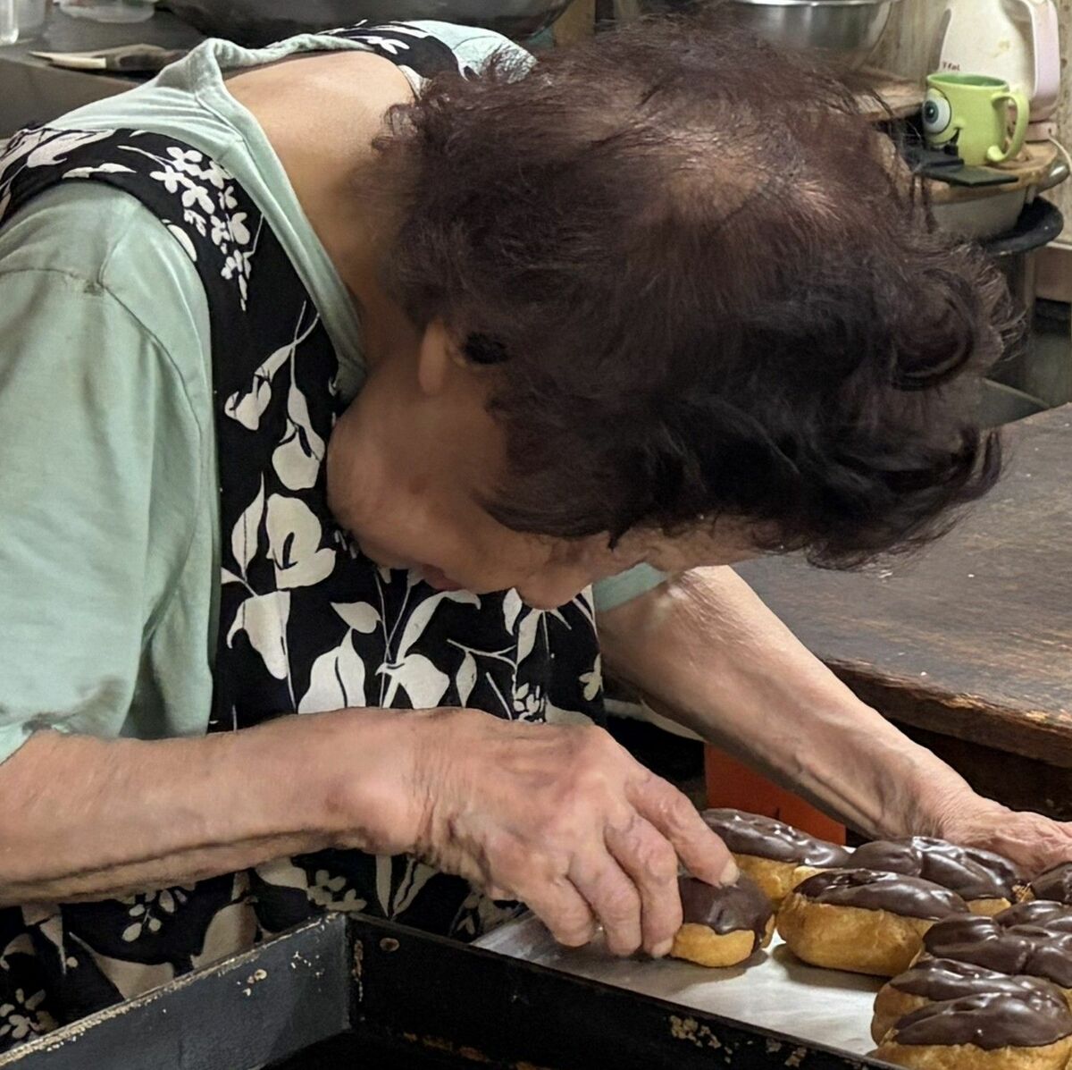 令和なのに｢シュークリーム50円､エクレア60円｣85歳と68歳が営む福岡のパン屋さん ｢徹夜で18時間働く｣原動力の正体 | ライフ | 東洋経済オンライン