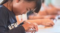 そろばんが｢数字に強くなる｣最適な手段のワケ 右脳トレーニングを目的にしている国もある