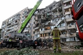 ロシア､NATO首脳会議前に大規模攻撃－迎撃ミサイルが不足しつつあるウクライナの防空能力のぜい弱性が浮き彫りに