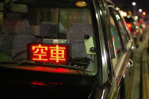 渋滞時のタクシー料金 90秒で80円 は妥当か オリジナル 東洋経済オンライン 経済ニュースの新基準