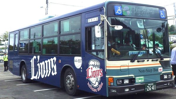 駅から野球ファン運ぶ シャトルバス の実態 ローカル線 公共交通 東洋経済オンライン 社会をよくする経済ニュース