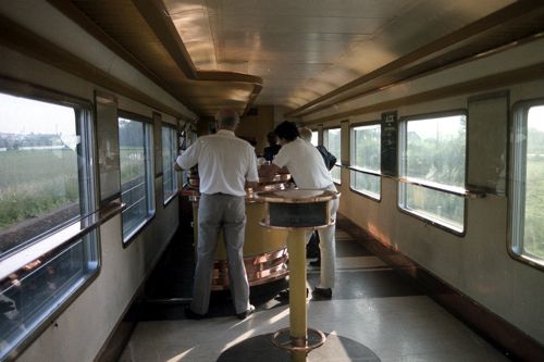 TEEのビュッフェ車両（1985年 筆者撮影）