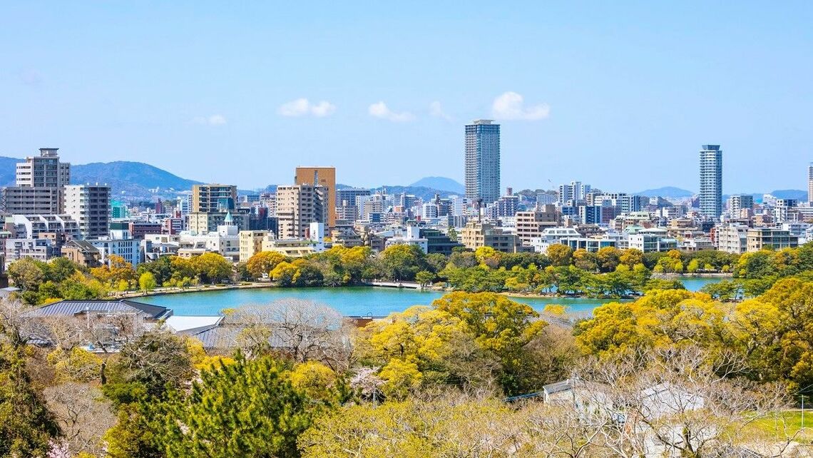 福岡市民の憩いのオアシス、大濠公園に至近の地点が福岡県の住宅地で最も地価が高かった（写真：TOSHI.K／PIXTA）