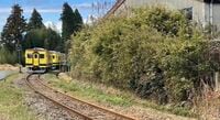 脱線車両を放置｢いすみ鉄道｣社内で何が起きた？ かつてはローカル線再生の優等生だったのに