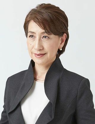 石川慶子（いしかわ・けいこ）日本リスクマネジャー＆コンサルタント協会副理事長参議院事務局勤務後、映像制作会社、広報PR会社を経て2001年独立。妊娠中の問題処理でリスクマネジメントの必要性を実感して学び直し、03年から危機管理に強い広報プロフェッショナルとして活動開始。現在は、企業・団体・学校に対し、危機管理関連の研修・訓練・緊急対応を提供。日本広報学会理事、公共コミュニケーション学会理事。地域では、調布市学童連絡協議会会長、調布市公立学校PTA連合会会長を経て、調布市教育委員も歴任（12年～16年）。著書に『なぜあの学校は危機対応を間違えたのか』（教育開発研究所）など（写真：石川氏提供）