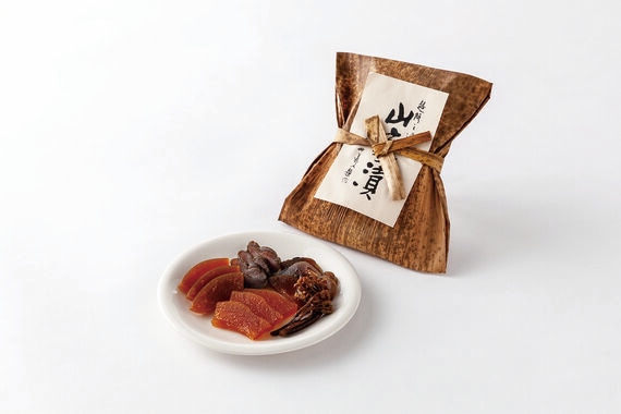 酒粕を用いる南魚沼の「山家漬」