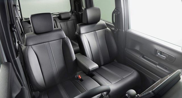 ホンダ新型「N-BOX」（写真：本田技研工業）