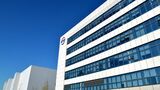 上海の浦東自由貿易区内にある積塔半導体の工場（同社ウェブサイトより）