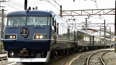JR西の新列車｢銀河｣､デザイナーが明かす魅力 割安な料金で豪華な