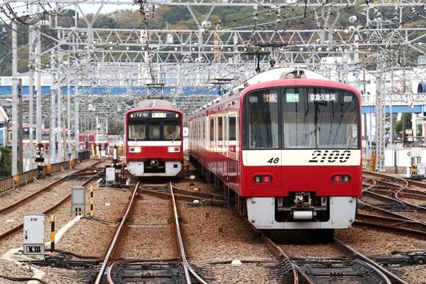 京急の運行ダイヤは世界でも例を見ない(撮影:尾形文繁)