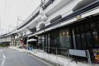 五反田―大崎広小路間のガード下には