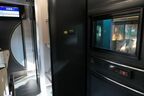 京都寄りには大型の荷物置き場