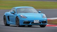 ポルシェ｢718｣の4気筒ターボは何がスゴいか 新型ケイマンとボクスターが追求する走り