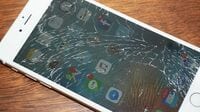 ｢iPhoneが壊れた｣どこで修理するのが正解なのか
