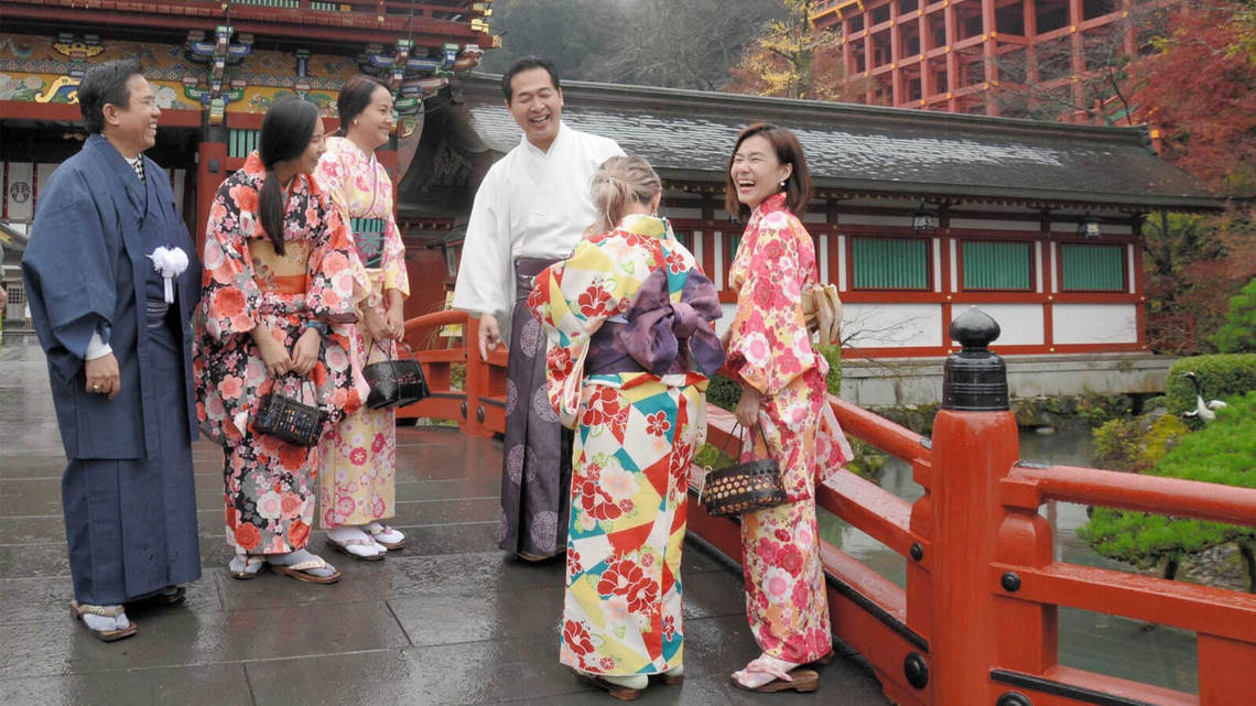 佐賀の祐徳稲荷 ロケ誘致効果でタイ人急増 佐賀新聞live 東洋経済オンライン 経済ニュースの新基準