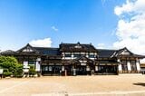 1990年に廃止された大社線の終点・大社駅。1924年築の駅舎は国の重要文化財に指定されている（撮影：鼠入昌史）