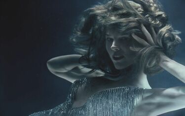 世界のアート好きが注目する非売品のカレンダー｢ピレリ・カレンダー｣の