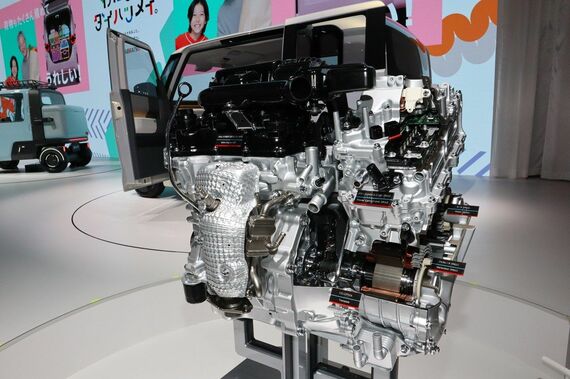e-スマートハイブリッドを搭載したパワーユニット