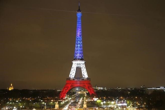 パリ同時攻撃､フランス警察は23人を逮捕