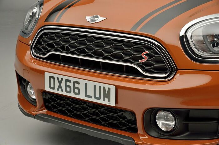 ミニ クーパー S カントリーマン（クロスオーバー） オール4｜MINI Cooper S Countryman ALL4