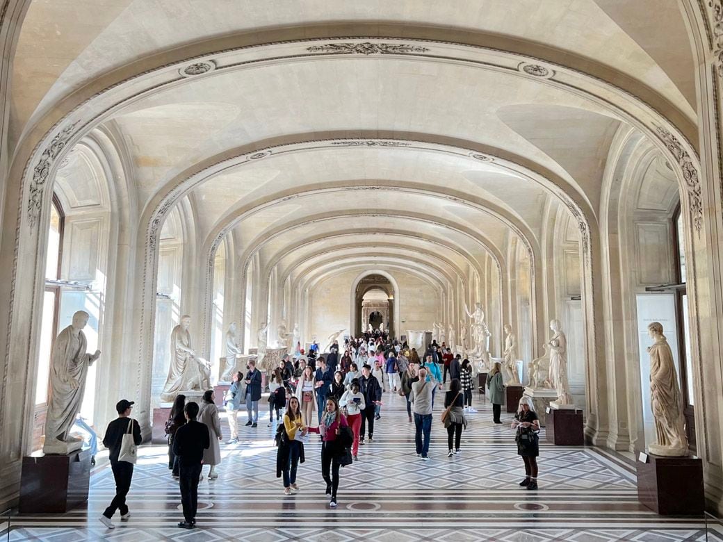 ルーヴル美術館