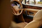 ベントレー ベンテイガ｜Bentley Bentayga
