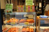東京・新大塚にあるとんかつ和惣菜店「あき山」