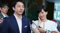 進次郎と滝クリ｢令和婚｣に込められた深謀 目立つ進次郎流｢メディア戦略｣のしたたかさ