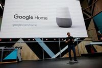 スピーカー？｢グーグル･ホーム｣とは何か 検索･音声認識技術を駆使した新製品